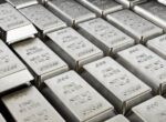 Биржевая стоимость серебра превысила 71 доллар впервые в истории