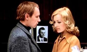 Названа самая популярная фраза из фильма «Ирония судьбы»