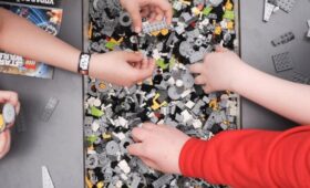 Наборы LEGO стали самым популярным новогодним подарком для детей