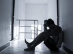 В РФ призвали ввести принудительную эмансипацию агрессивных подростков