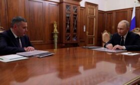 Хинштейн рассказал Путину о курском происхождении Колобка