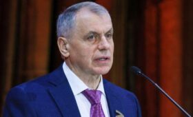 Глава парламента Крыма предложил регионам Украины провести референдумы по самоопределению