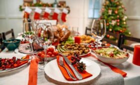 Диетолог Пичугина: в новогоднем меню необходимо делать акцент на легкие закуски