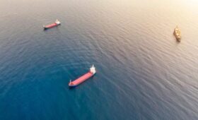 SVT Nyheter: ВМС Швеции заметили вооруженную охрану на идущих из России танкерах