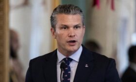 Трамп пообещал проверить сообщения о приказе Хегсета «убить всех»