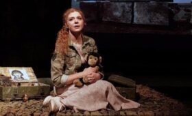 Московский театр Et Cetera проводит выездные представления для участников СВО