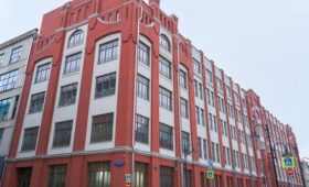 Завершилась реставрация фасадов главного корпуса типографии Сытина на Пятницкой улице