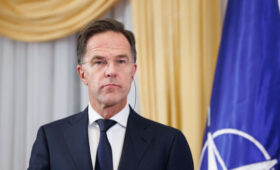 Генсек НАТО заявил, что ЕС отправит войска на Украину при нарушении перемирия