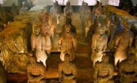 Столичный Депкульт организует выставку, где покажут терракотовую армию из Китая