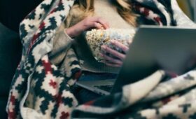 В ГД предложили ввести штрафы за кино с дискредитацией российских ценностей