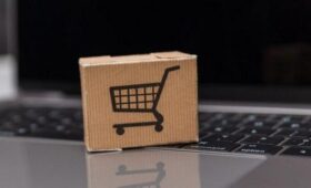 Офлайн-ретейлеры в РФ призвали ужесточить регулирование маркетплейсов
