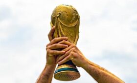 Футбольных болельщиков возмутили завышенные цены на билеты ЧМ-2026