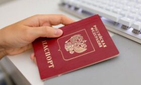 В ГД предложили ускорить получение загранпаспорта за дополнительную плату