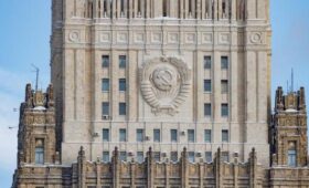 В МИД РФ рекомендовали россиянам отложить поездки в Иран