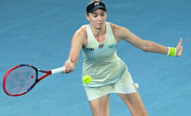 Теннисистка Рыбакина впервые стала победительницей Открытого чемпионата Австралии