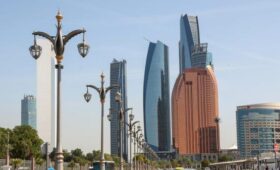 ТАСС: в Абу-Даби начался второй день переговоров по Украине