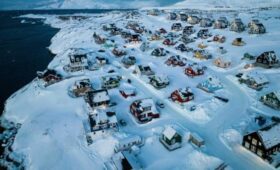 Власти Дании призвали Трампа прекратить угрозы в отношении Гренландии