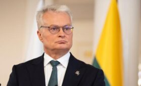 Президент Литвы сообщил о намерении отправить военный корабль на Украину