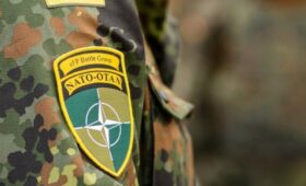 В МИД заявили, что НАТО ведет фактическую подготовку к конфликту с Россией