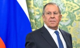 Лавров повторил свою шутку во время общения с журналистами