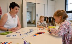 Зампред комиссии ОП Москвитина предложила продлить работу детсадов до 20:00