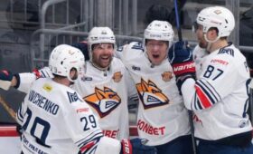 «Металлург» стал первым участником плей-офф КХЛ текущего сезона