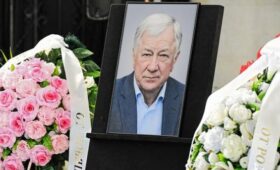 Церемония прощания с тренером по футболу Игнатьевым прошла в Москве