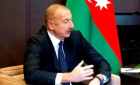 Алиев в Давосе заявил о надеждах на новый нефтяной бум в Азербайджане