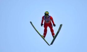 Российские прыгуны на лыжах лишились возможности отобраться на Олимпиаду