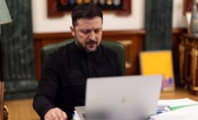 Зеленский сообщил о получении пакета ракет к системам ПВО