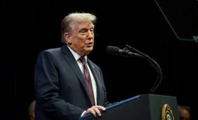 Bloomberg: Трамп требует от стран 1 млрд долларов за место в «Совете мира»