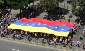 МИД РФ заявил о готовности оказывать Венесуэле необходимую поддержку