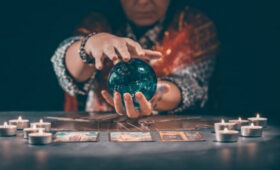 Омбудсмен Волынец назвала растущий интерес россиян к магии тревожной тенденцией