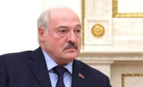 Лукашенко призвал скорее прекратить гибель людей в конфликте на Украине