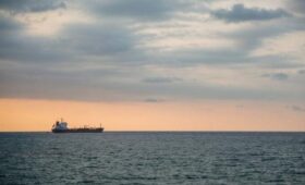 Трамп освободил двух россиян с танкера Marinera