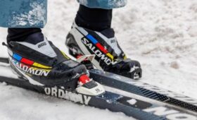 FIS присвоила нейтральный статус еще трем российским спортсменам