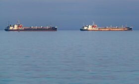 Times: самолеты Британии, Ирландии и Франции следили за танкером «Маринера»