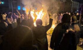 Эксперт Мухин: протесты в Иране могли быть созданы искусственно