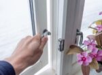 Эксперт Абдуллаева: проветривание в комнатах зимой помогает увлажнить воздух
