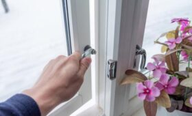 Эксперт Абдуллаева: проветривание в комнатах зимой помогает увлажнить воздух