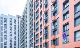 Около 400 москвичей приступили к осмотру квартир по реновации в Отрадном