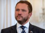 Глава МИД Эстонии осудил экс-канцлера ФРГ за призыв сотрудничать с Россией