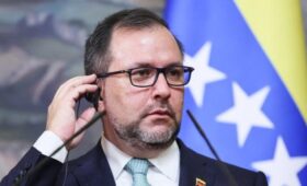 Глава МИД Венесуэлы назвал варварством атаку США и захват Мадуро