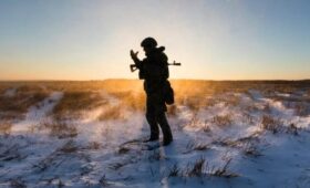 Welt: Евросоюз может отправить до 15 тысяч военных на Украину