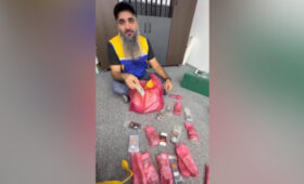 Ливиец получил партию телефонов Nokia, которую заказал еще в 2010 году