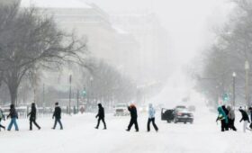 Снежная буря в США затронула более 200 миллионов человек