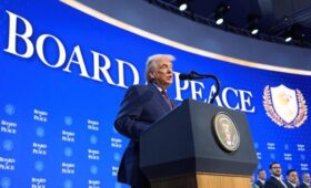 Трамп подписал устав «Совета мира» по Газе