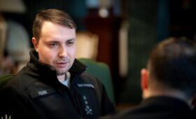 Буданов, Умеров и Арахамия прибыли в США на переговоры