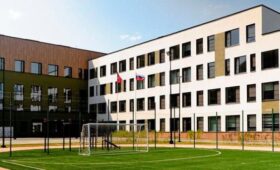 В Москве возвели и реконструировали 19 объектов образования в рамках АИП в 2025 году