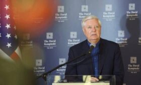 Американский сенатор Грэм заявил, что Киев не заставит уйти российских солдат